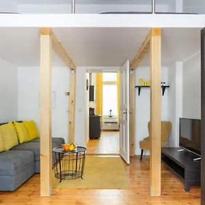  Apartment Lr Renovated +ac+rain Shower+wooden Floorboards Deutschland