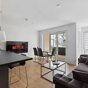 Apartment Eindrucksvolle Zwei-zimmer-wohnung Mit Balkon Und Grosser Kueche Deutschland